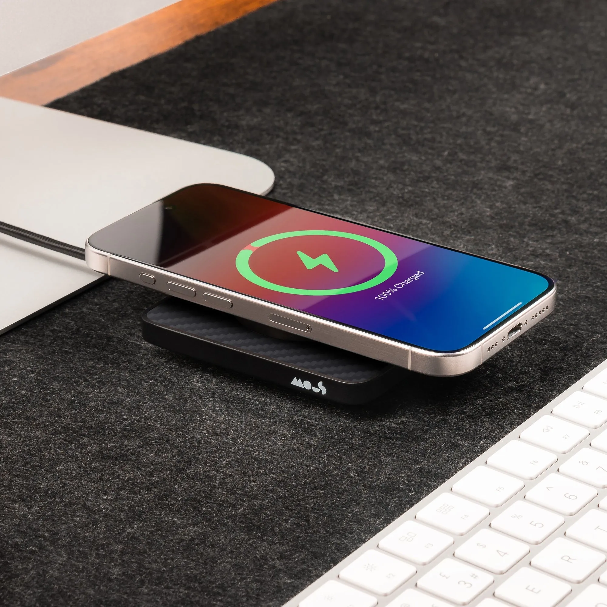 Aramid Fibre Charging Pad with MagSafe®