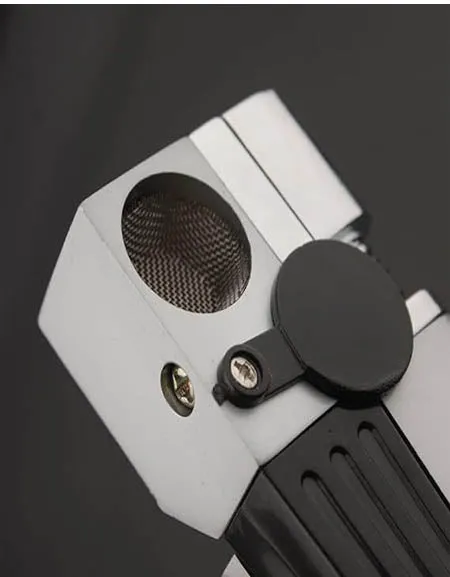FlamePro Compact Cigarette Lighter: Sleek Design with Powerful Ignition