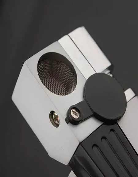 FlamePro Compact Cigarette Lighter: Sleek Design with Powerful Ignition