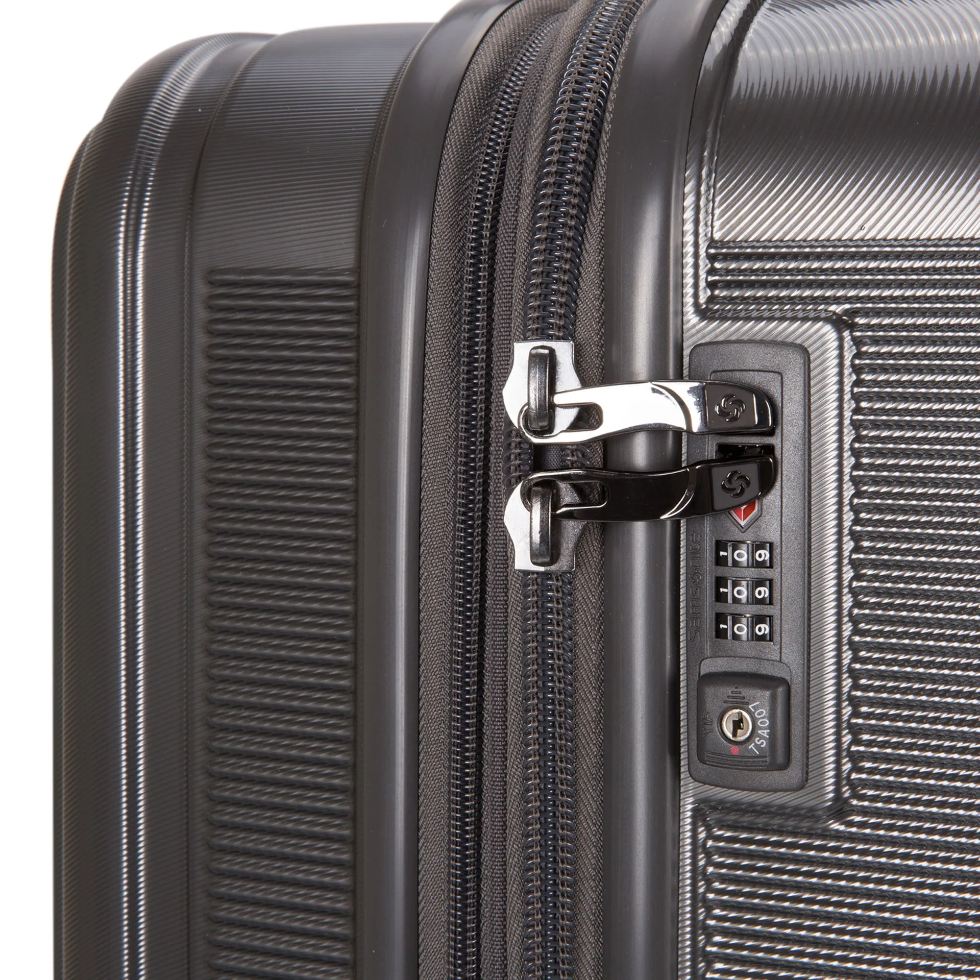 Kenya Hardside 31" Luggage