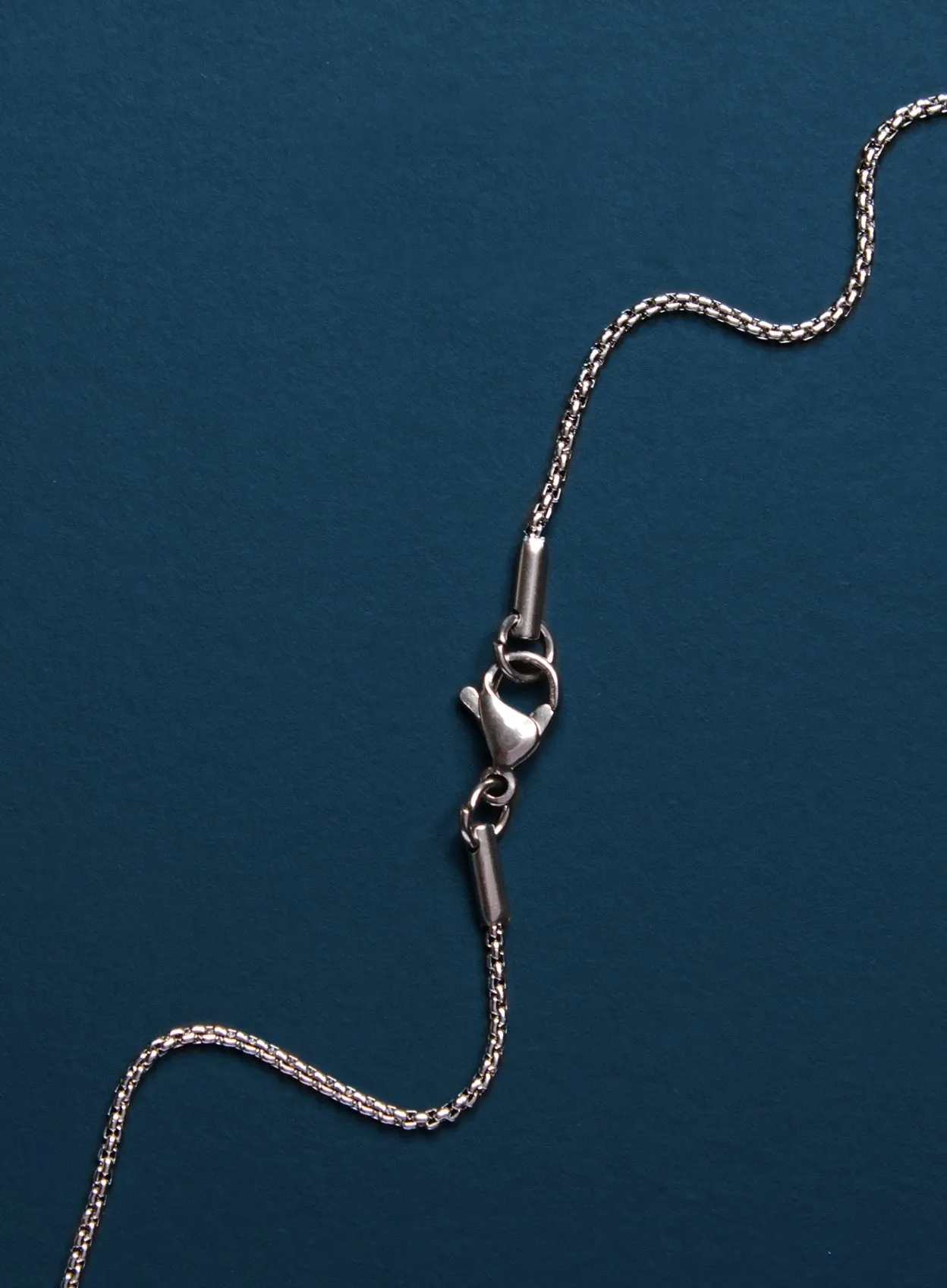 Sweatproof   Waterproof Large Men's Silver Cross